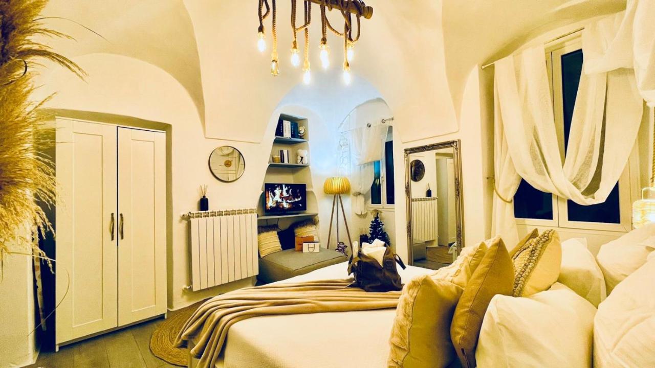 Le Petit Bijou Di Dolceacqua, Per Un Momento Romantico エクステリア 写真